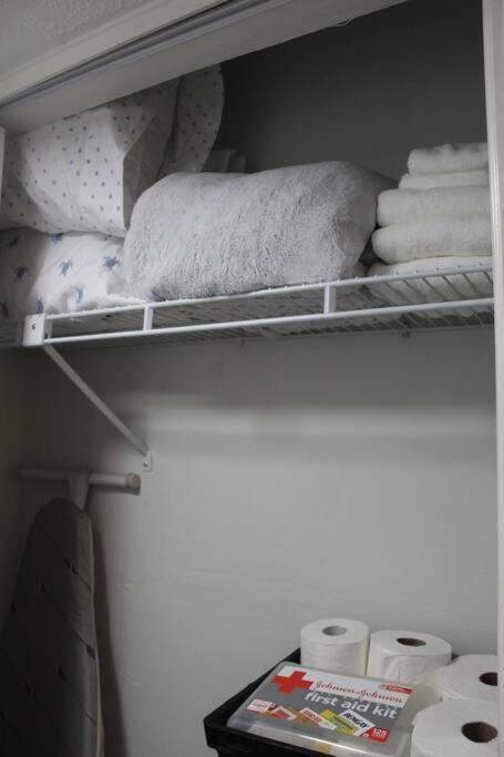 ☆The Oasis In Murray Hill☆ -Sleeps 8- Wifi- Cozy ジャクソンビル エクステリア 写真